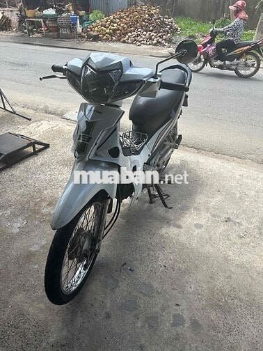 Honda Wave Blade màu Trắng