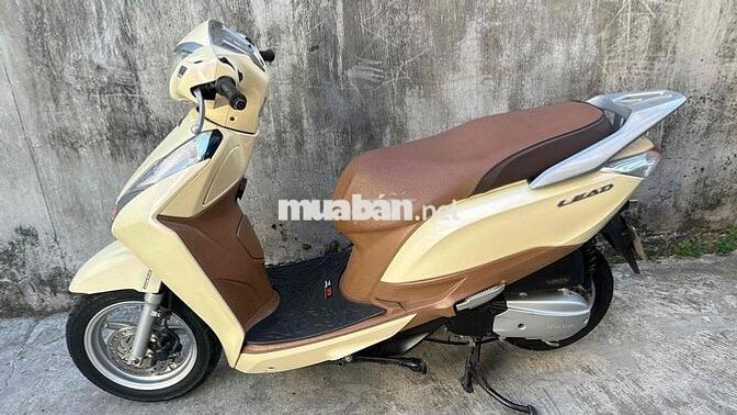 Honda Lead Vàng kem