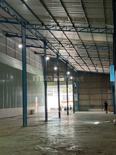 Cho thuê xưởng 750m2 vừa hết hạn hợp đồng tại đường hà huy giáp 