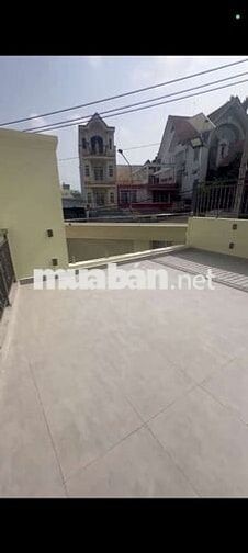 TÒA NHÀ 8 TẦNG - SÀN TRỐNG SUỐT - MỚI ĐẸP - THANG MÁY 