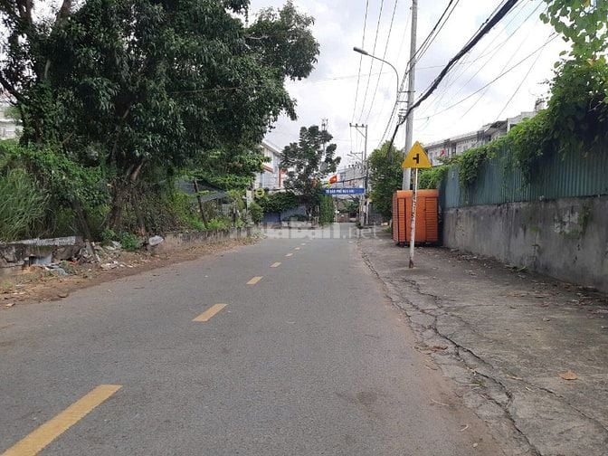 bán nhà 1 trệt 1 lửng mặt tiền 106 Mang Thiện