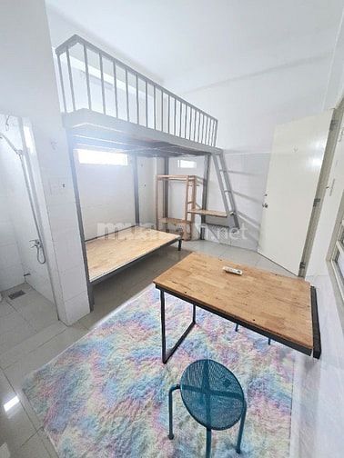 36 phòng máy lạnh Trường Thọ Thủ Đức