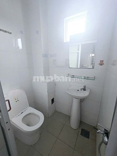 36 phòng máy lạnh Trường Thọ Thủ Đức