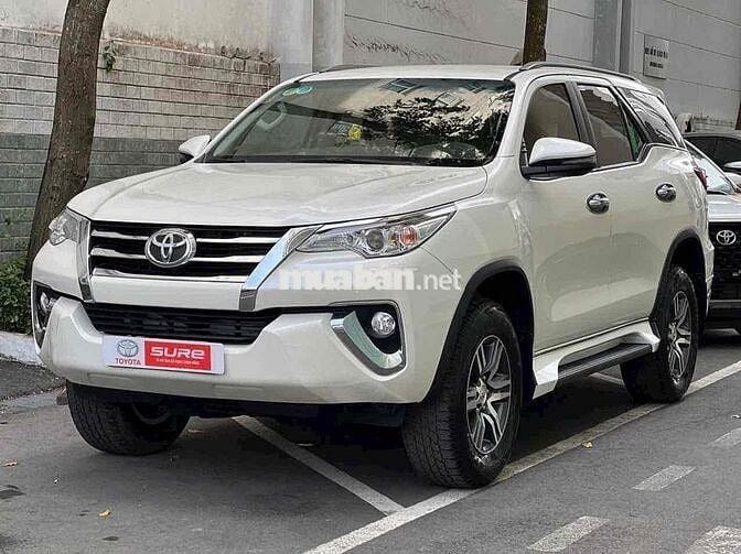 Toyota Fortuner 2020 2.7AT Trắng