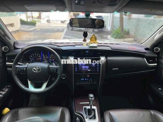 Toyota Fortuner 2020 2.7AT Trắng