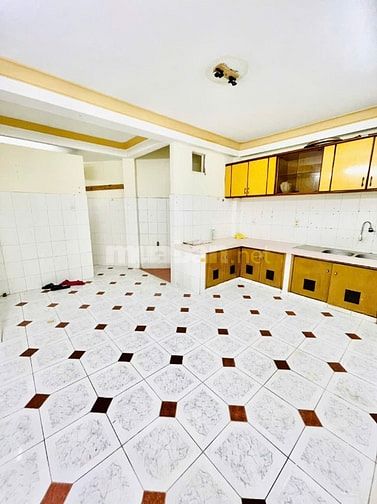 Cho thuê nhà 120/108 Thích Quảng Đức, P5, Q. Phú Nhuận 2 lầu, 3PN