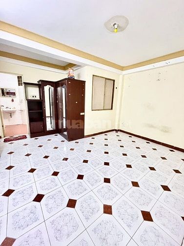 Cho thuê nhà 120/108 Thích Quảng Đức, P5, Q. Phú Nhuận 2 lầu, 3PN