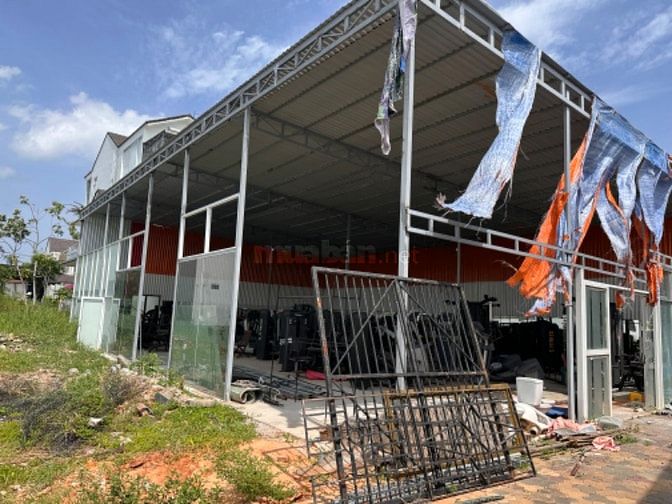 CTY ĐẤU GIÁ HỢP DANH TRỰC TUYẾN VIỆT NAM (VNOA) TỔ CHỨC ĐẤU GIÁ