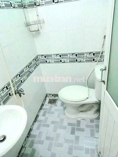 NHÀ TRỌ - NGAY NGÃ TƯ BÌNH THÁI
