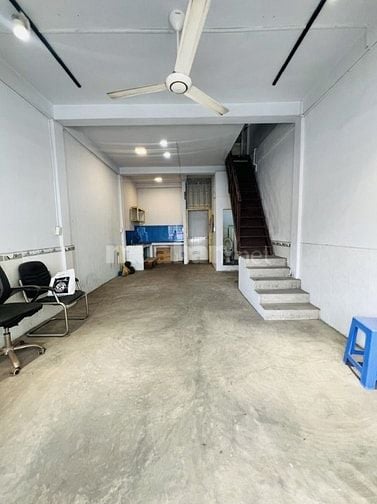 Chính chủ bán chung cư cũ Nguyễn Duy Dương - chợ An Đông - 60m2 