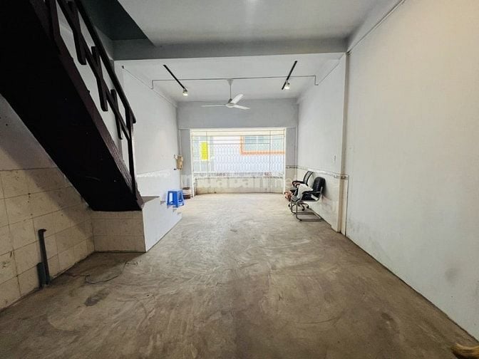 Chính chủ bán chung cư cũ Nguyễn Duy Dương - chợ An Đông - 60m2 
