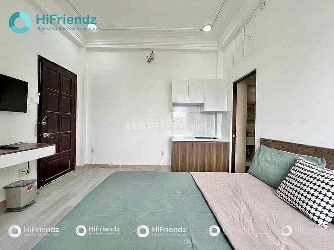 STUDIO BAN CÔNG FULL NỘI THẤT CÓ TV | VỆ SINH PHÒNG NGAY Q3