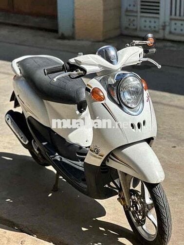 Yamaha Mio Classico Trắng