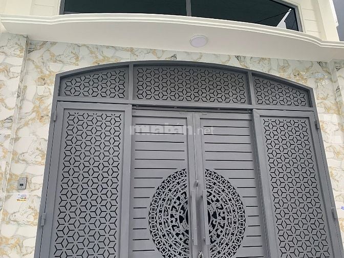 Cho thuê nhà Lê Văn Sỹ Q.3 khu sầm uất
