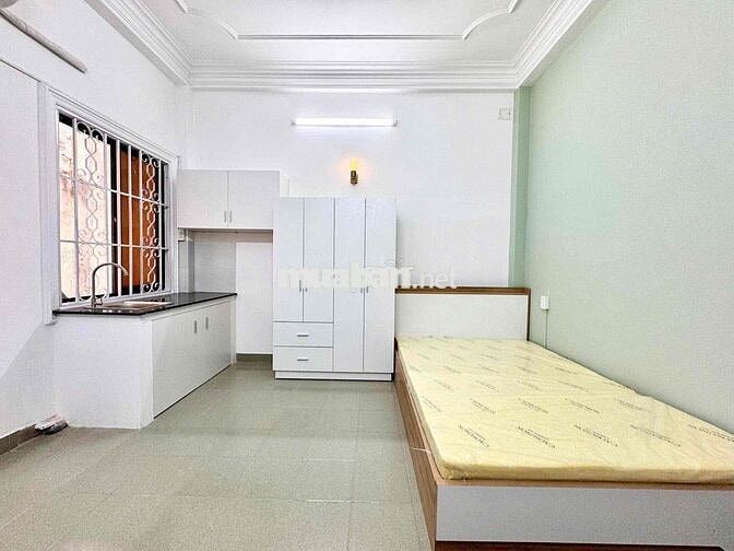 Cho Thuê Phòng Cửa Sổ Đầy Đủ Nội Thất Ngay ĐH Văn Hiến, Luỹ Bán Bích