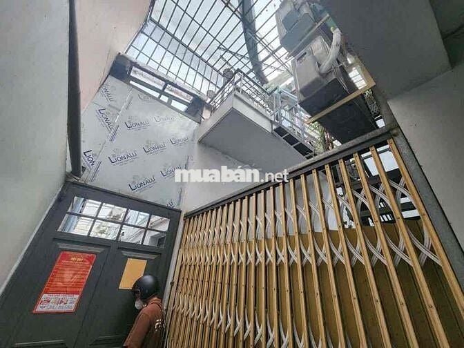 Bán nhà MT PHẠM THẾ HIỂN Q8. DT530m2 Ngan 6,4m Dài 74m