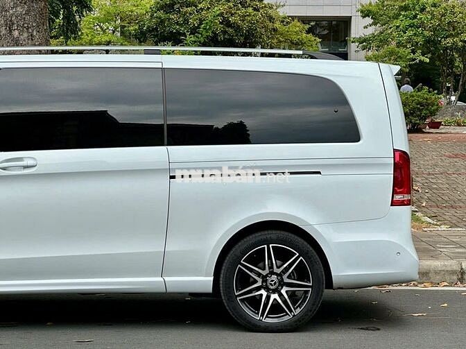 Mercedes-Benz V250 AMG 2023 Trắng