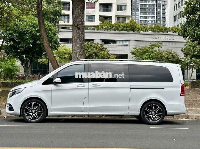 Mercedes-Benz V250 AMG 2023 Trắng