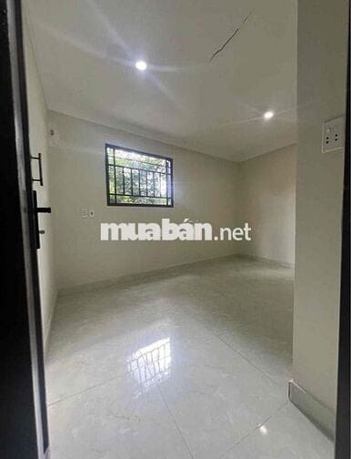 Bán nhà cấp 4 hẻm Song Hành, Hóc Môn 4mx15m - 2 tỷ sổ hồng riêng