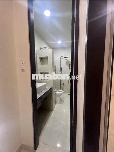 Bán nhà cấp 4 hẻm Song Hành, Hóc Môn 4mx15m - 2 tỷ sổ hồng riêng
