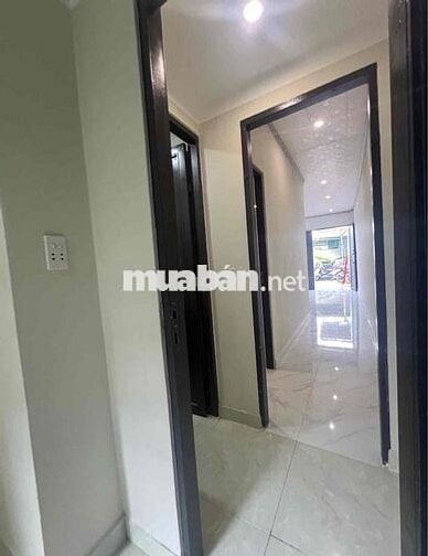 Bán nhà cấp 4 hẻm Song Hành, Hóc Môn 4mx15m - 2 tỷ sổ hồng riêng