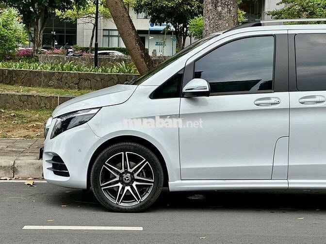 Mercedes-Benz V250 AMG 2023 Trắng