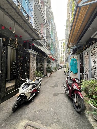 Nhà hẻm 226 An DƯơng Vương, sát khu bình phú quận 6