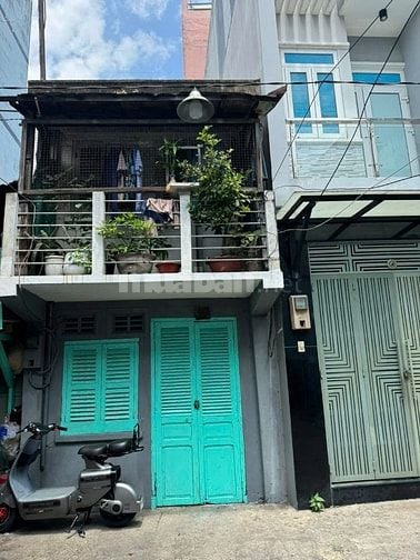 Bán nhà Bên Vân Đôn - Hẻm 6m - Khu Dân cư 