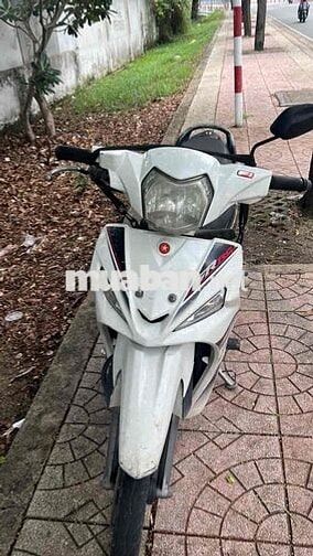Yamaha Sirius màu Trắng