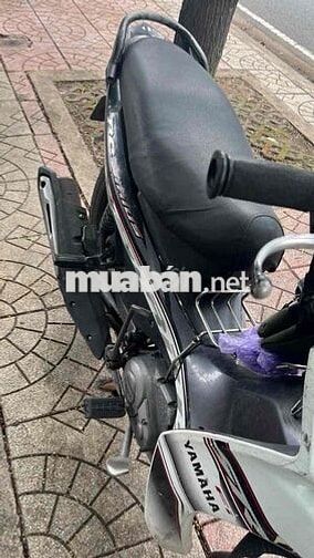 Yamaha Sirius màu Trắng