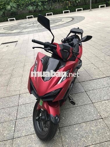 Honda Vario 160 Đỏ