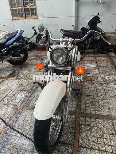 Honda Shadow Avero 750 Trắng