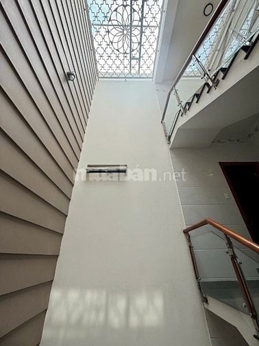 Nhà mặt tiền đường số 32, Khu Tên Lửa , BÌnh Tân