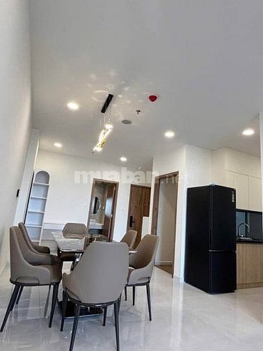 CH, Chợ Bà Chiểu,Căn 2PN,NT Cao Cấp,Giá 2tỷ2, HĐ thuê 12tr/th,Bank 80%