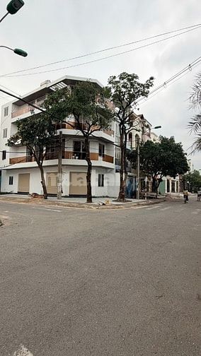 Nhà 5x20 góc 2 mặt tiền Khu Tên Lửa, Bình Tân