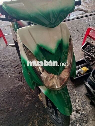 Yamaha Ultimo Xanh lá, trắng