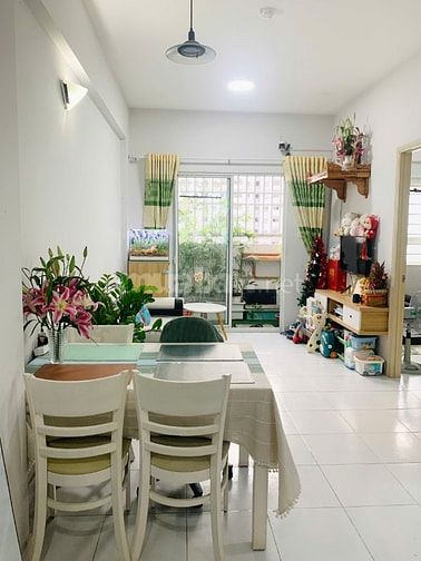 Bán căn chung cư 2PN giá rẻ tầng thấp tại HQC Plaza Nguyễn Văn Linh