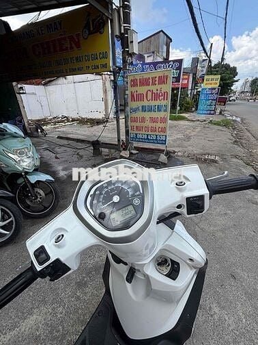 Yamaha Grande màu Trắng