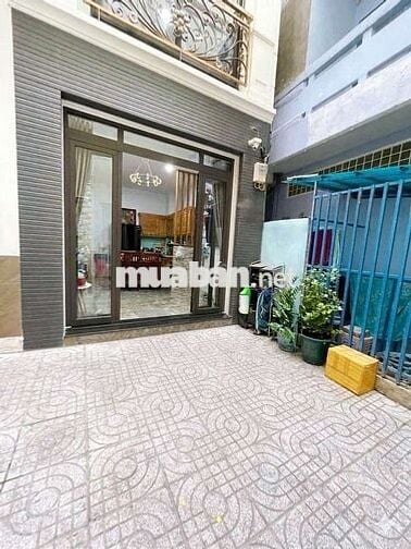 Nhà thuê Trương Định. Quận Tân Bình (2pn,3wc). Dtsd 75m2