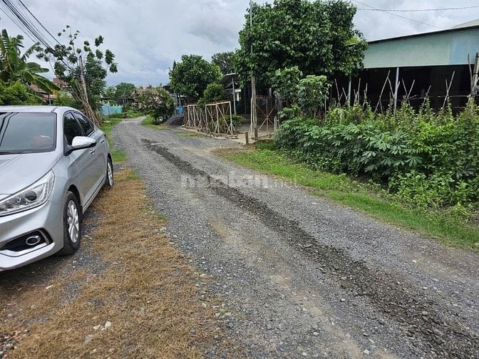 Bán lô đất 1250m² thổ cư 100m², đường xe tải,chủ ngộp bán gấp, sổ sẵn