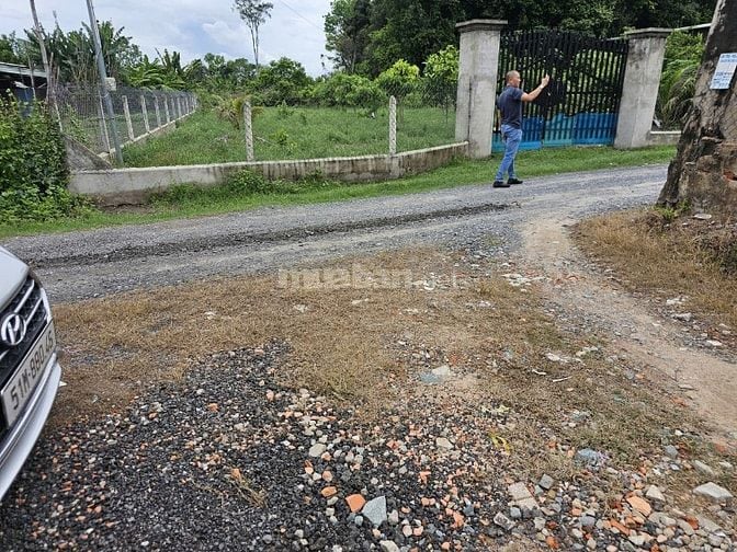 Bán lô đất 1250m² thổ cư 100m², đường xe tải,chủ ngộp bán gấp, sổ sẵn