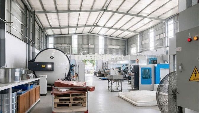 Cho thuê kho Nguyễn Hữu Thọ – 1000m2 – sàn Epoxy – container 24/7