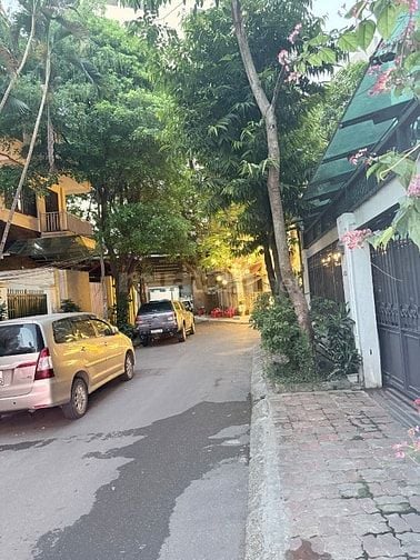 Sang nhượng nhà nghỉ Anh Đào 2