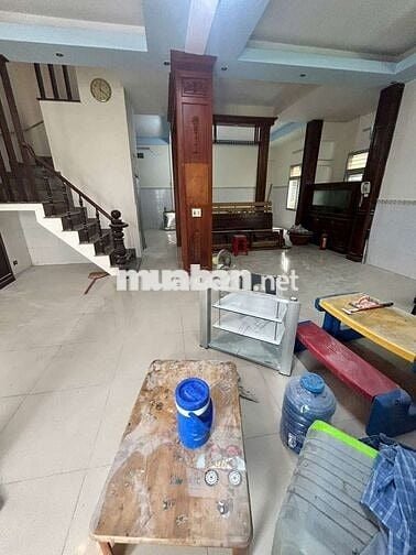 CHO THUÊ NHÀ HẺM 10 M THÔNG TÂN HƯƠNG 8 x 15 M ĐÚC 3 Lầu Mới đẹp