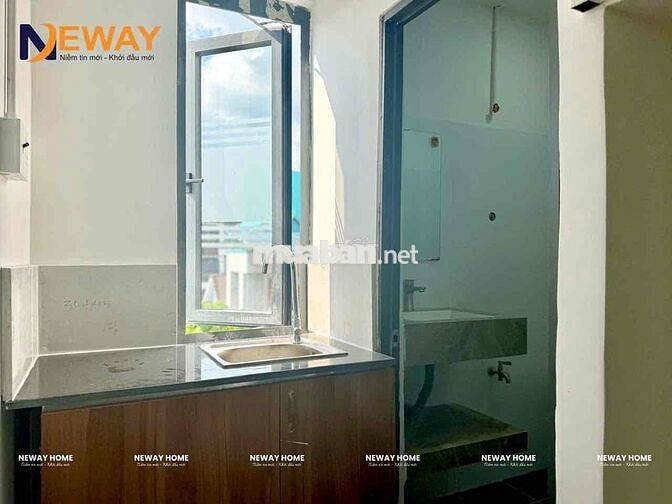 giảm mạnh tay phòng mới xây ngay âu cơ - gác cao , rộng đầy đủ nộithat