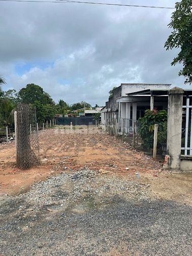 132m2 đất có thổ cư. Đường nhựa. Gần KCN. 375tr