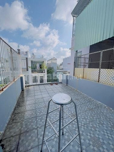 Cho thuê nhà mới đẹp 2 lầu 3.8x18m đường số 1 p15 GV giá 9.5tr tl