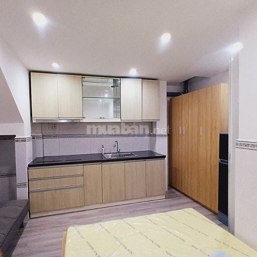 CHO THUÊ CĂN HỘ DỊCH VỤ 28M2, CÁCH SÂN BAY 300M