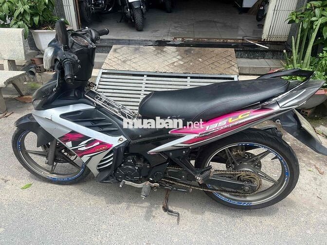 Yamaha Exciter 135 LC Đen Bạc Hồng