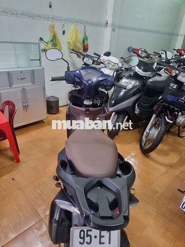 Honda Vision Xanh